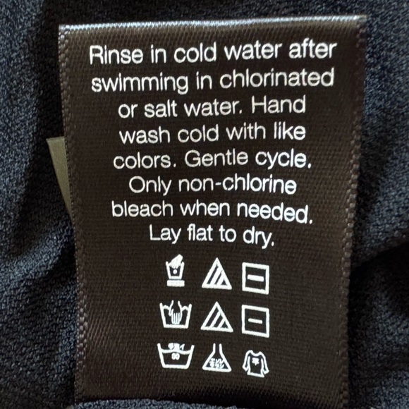 NWOT 🖤 REVOLVE 🖤 Marissa V Neck One Piece in Black by Norma Kamali 🖤 size Large - Picture 11 of 15